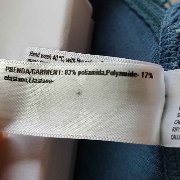 Lace contour wireless bralette - Picture 9 of 9